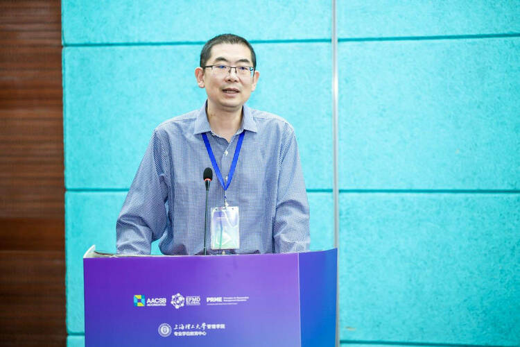 “产教融合谋发展,校企合作谱新篇” 永利集团304am官方入口MBA产教融合实践基地揭牌 暨校外导师聘任仪式成功举办 “产教融合谋发展,校企合作谱新篇” 永利集团304am官方入口MBA产教融合实践基地揭牌 暨校外导师聘任仪式成功举办